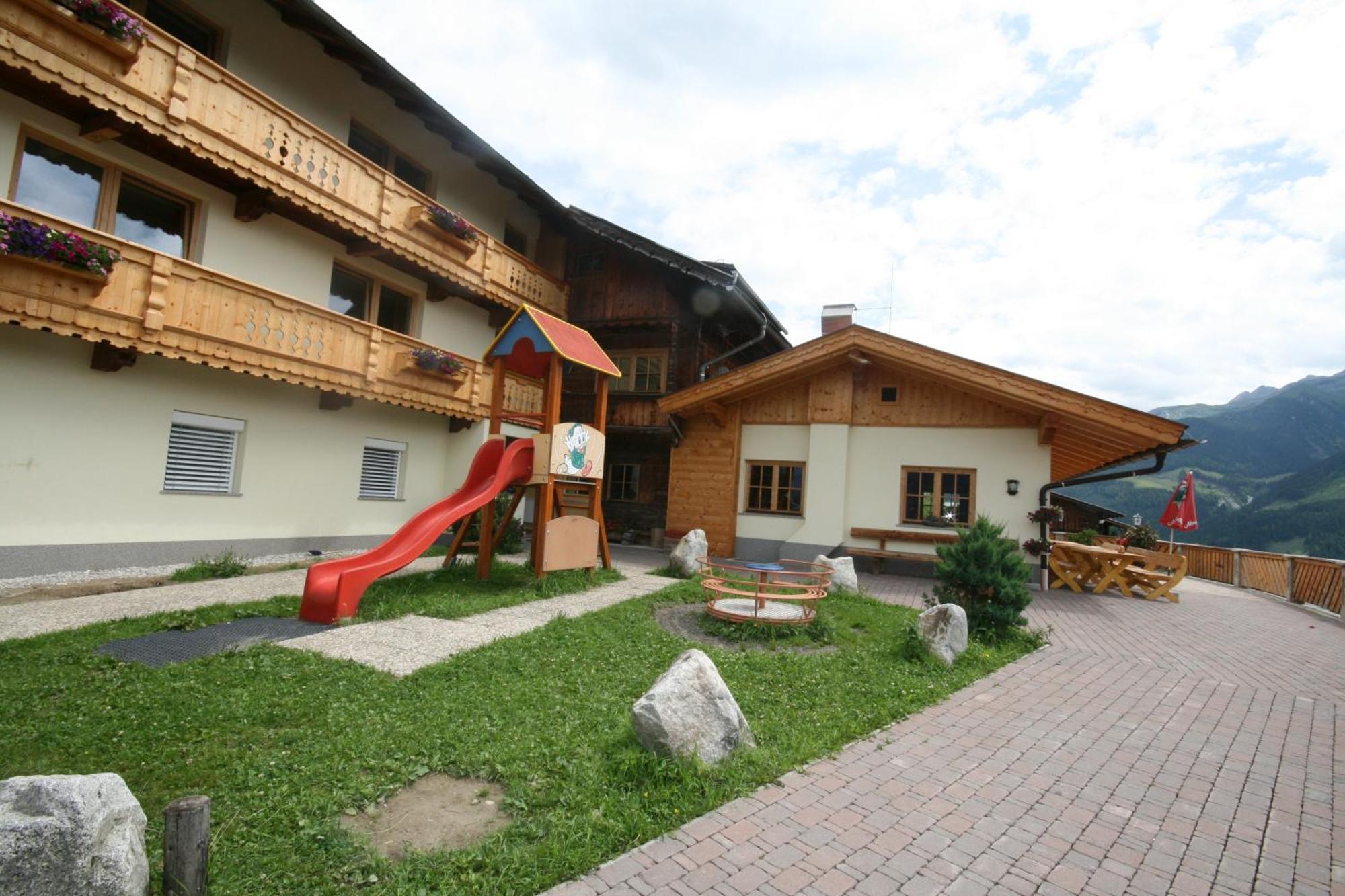 Alpengasthof Enzianhof Zell am Ziller Exterior foto